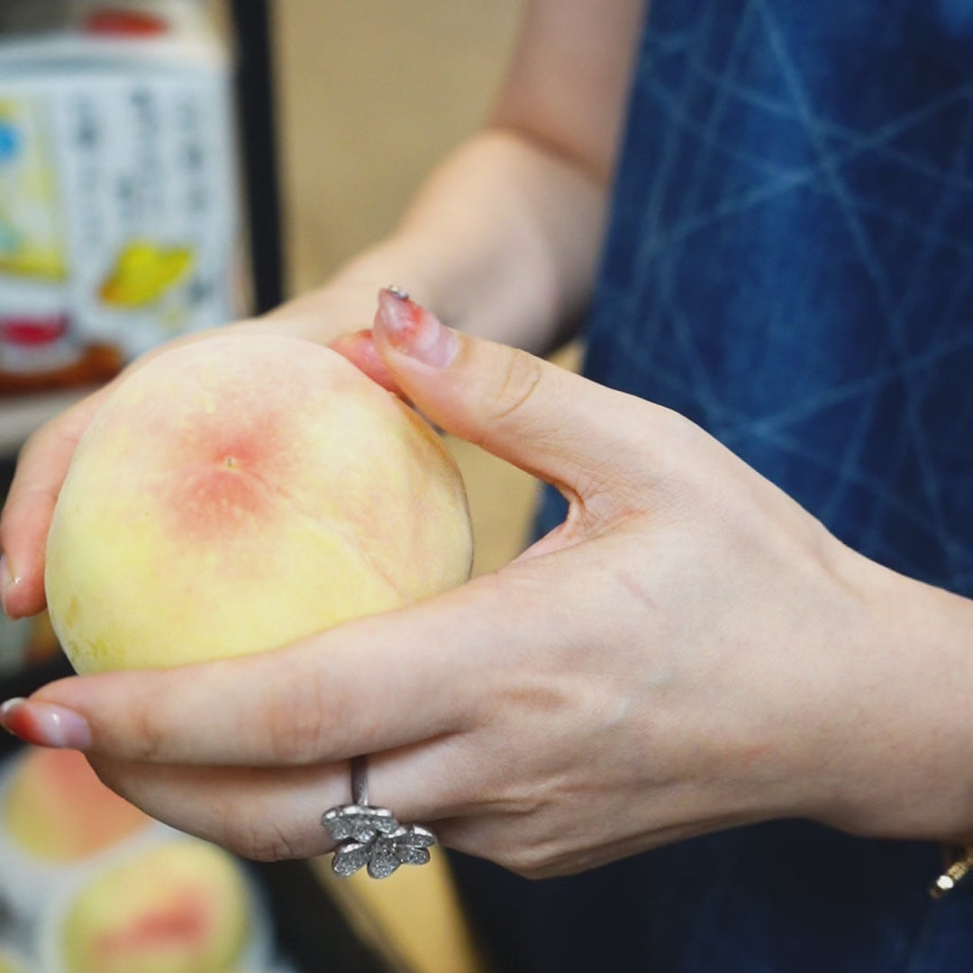 Yangshan Honey Peach 阳山水蜜桃